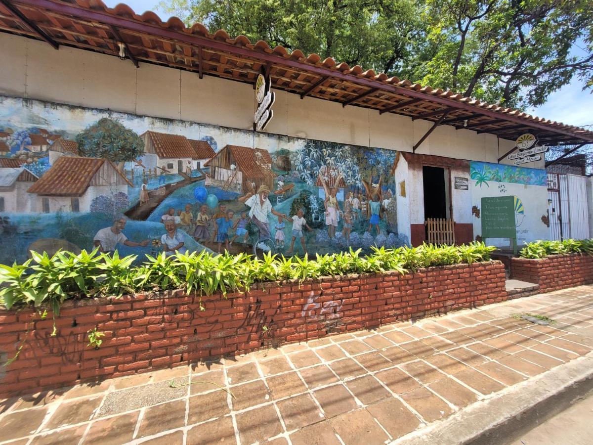 Casa Benjamin Linder Hotel Managua Kültér fotó