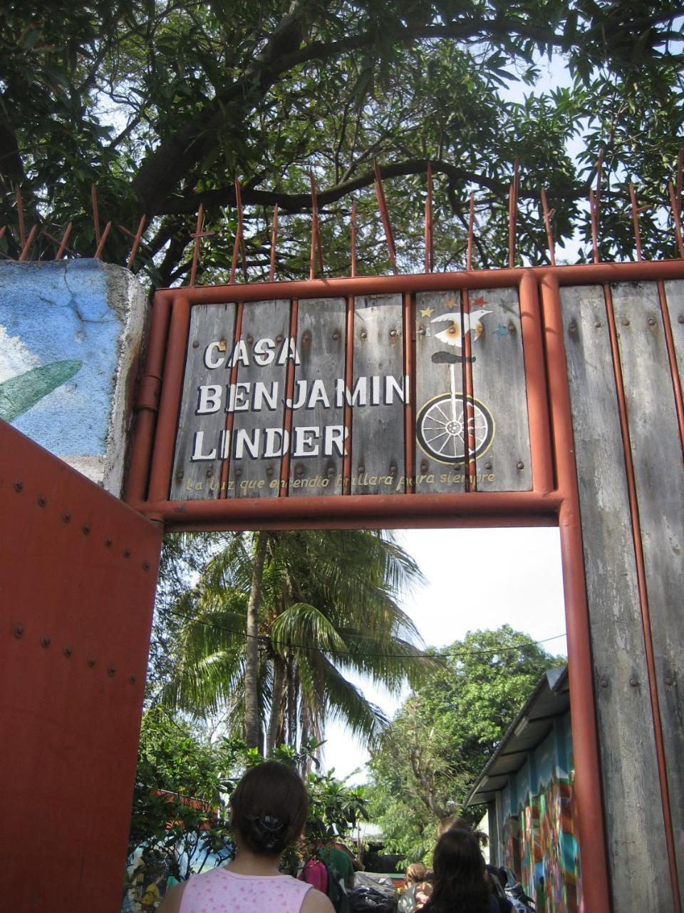 Casa Benjamin Linder Hotel Managua Kültér fotó